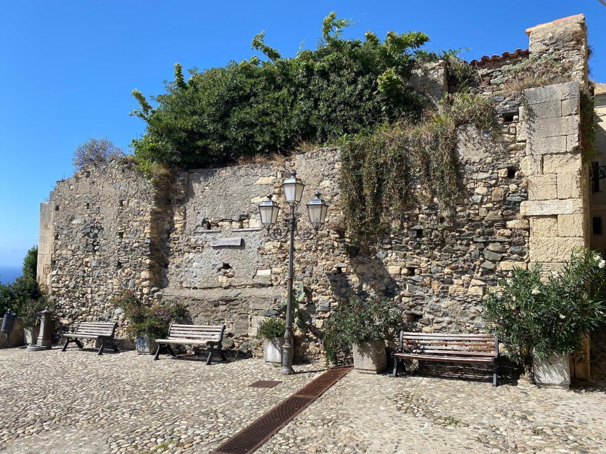 Al Castello Apartment Fiumefreddo Bruzio Εξωτερικό φωτογραφία